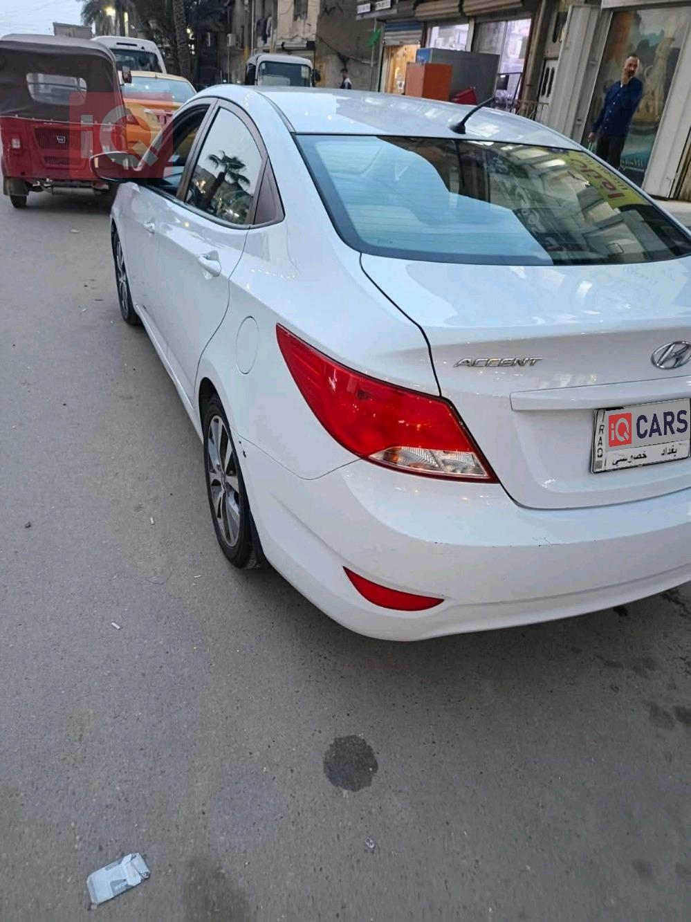 هیۆندای ئەکسنت